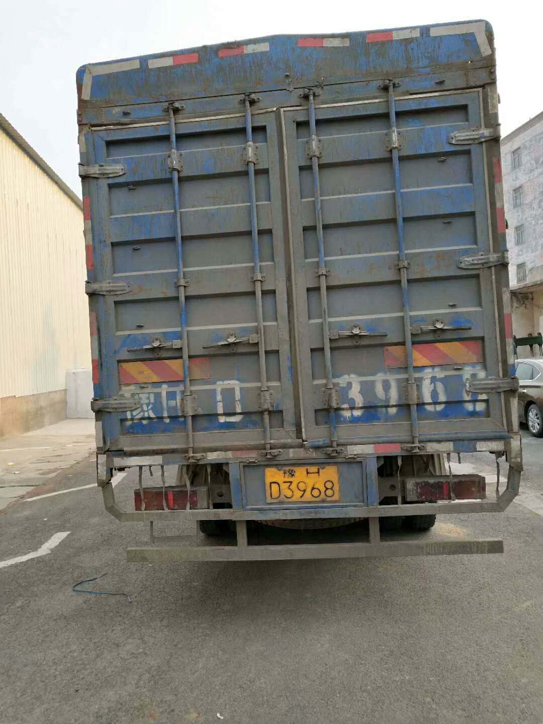 2018��4��28�պ����Ͷ��ݵļ�ɰ���ՙCһ������